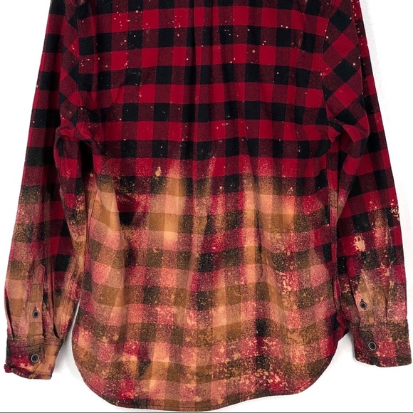 Sold🥀 Red Buffalo Plaid Bleach Splatter Flannel - Picture 8 of 12
